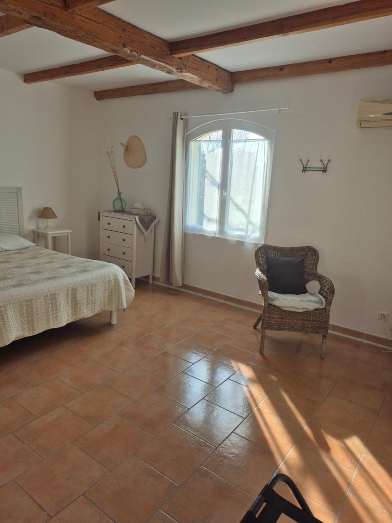 Mas Clement - Chambre Et Table D'Hotes LʼIsle-sur-la-Sorgue Zewnętrze zdjęcie