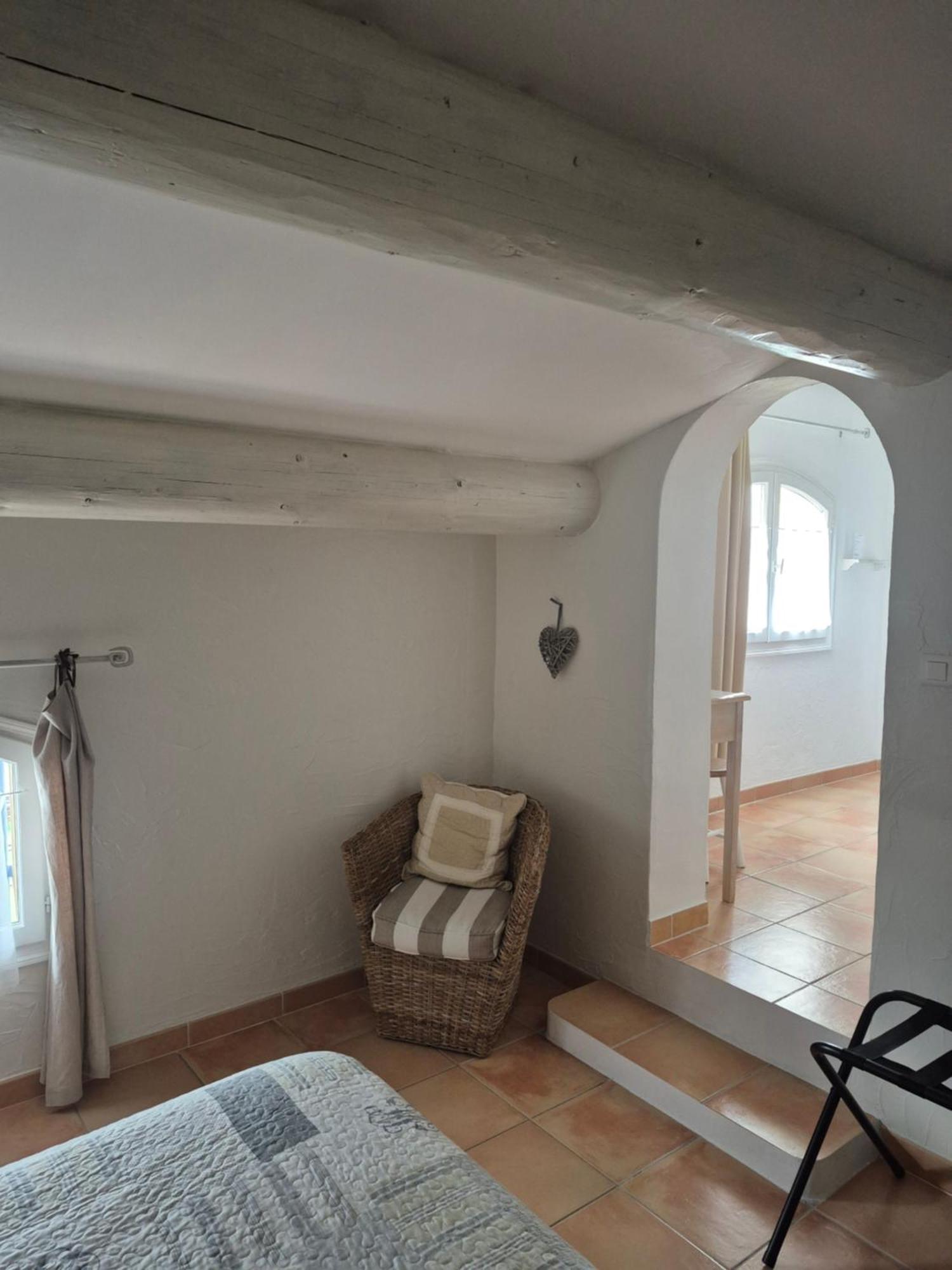 Mas Clement - Chambre Et Table D'Hotes LʼIsle-sur-la-Sorgue Zewnętrze zdjęcie